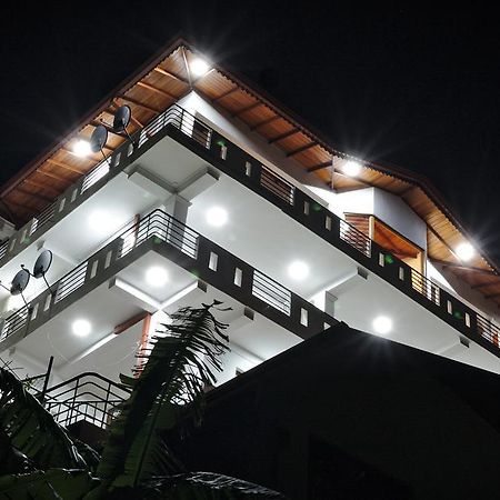 Kandyan Bluestar Villa Exterior foto