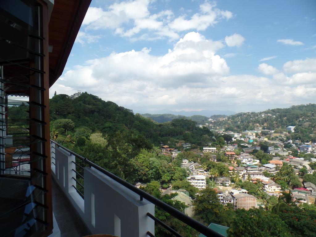 Kandyan Bluestar Villa Exterior foto