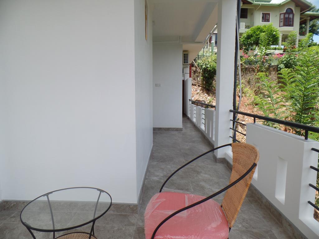 Kandyan Bluestar Villa Exterior foto