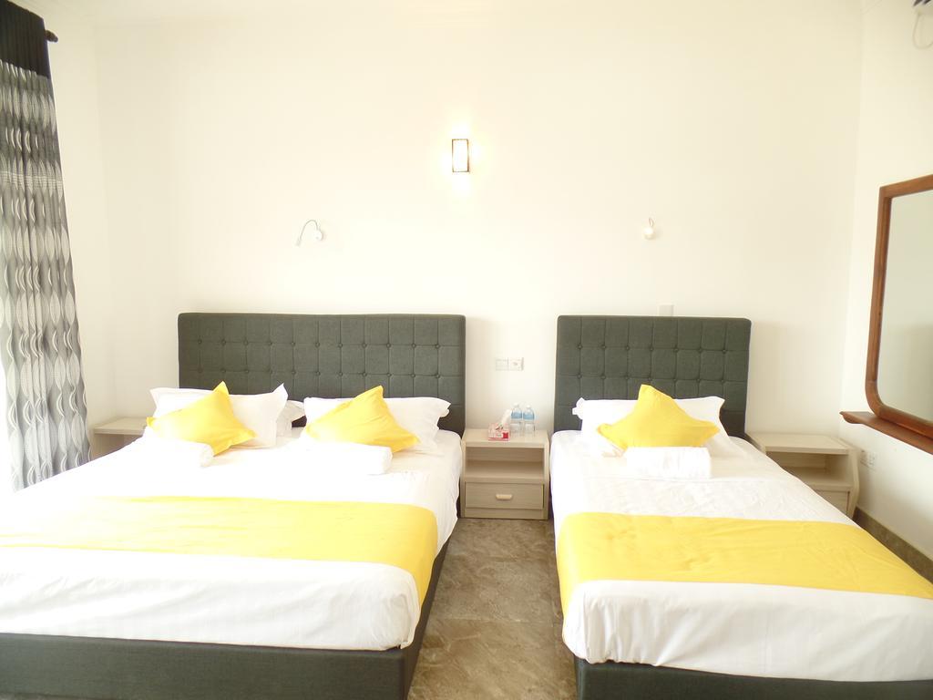 Kandyan Bluestar Villa Habitación foto