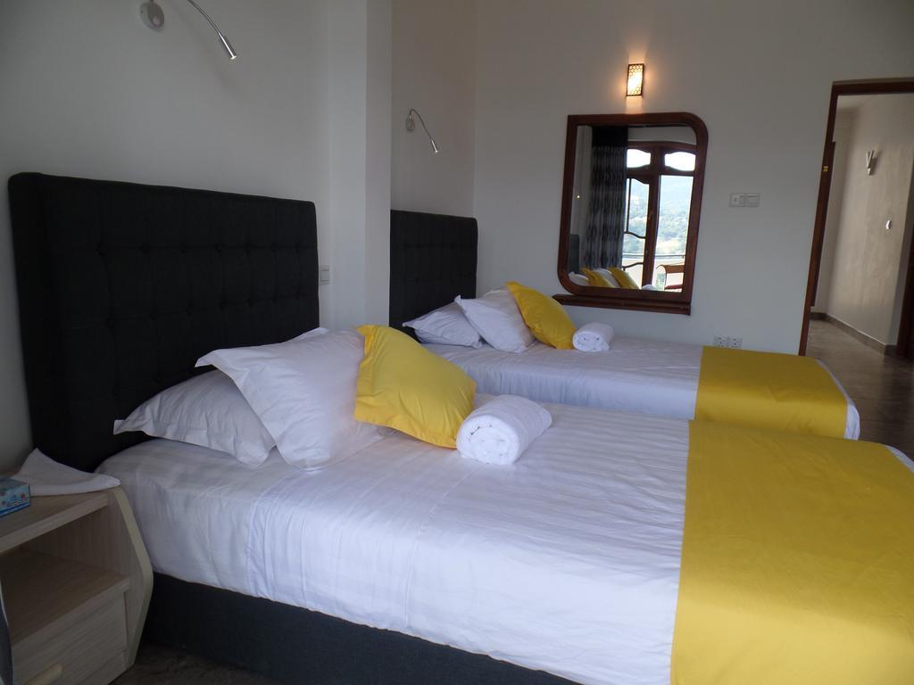 Kandyan Bluestar Villa Habitación foto